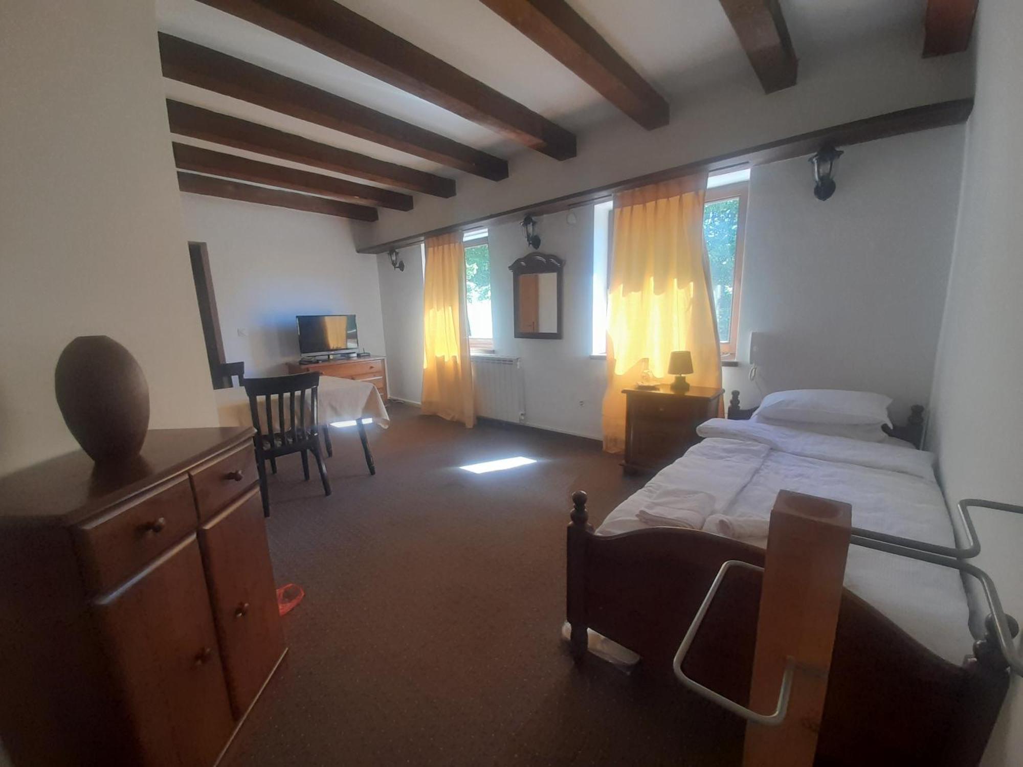 Hotel Teuta Palace Dom Faletici Sarajevo Exteriér fotografie